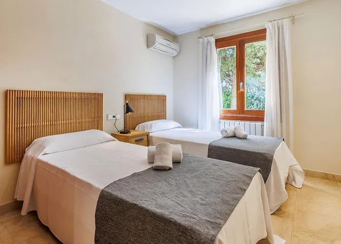 Ponent By Sealand * Pollensa